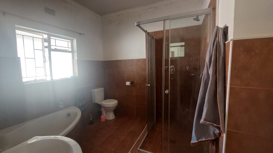 3 Bedroom Property for Sale in Riebeeckstad Free State